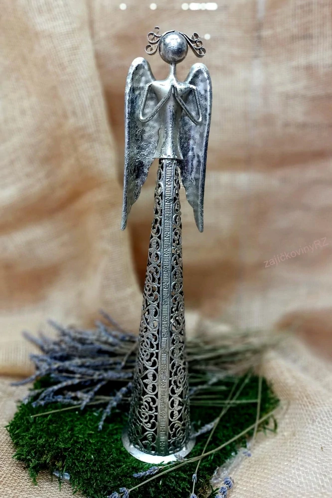 Plechový anděl stříbrný, 39 cm