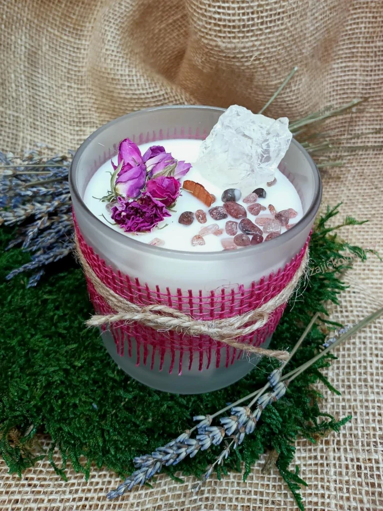 Vonná svíčka s minerály, KŘIŠŤÁL, jahodový křemen, velká, 400g