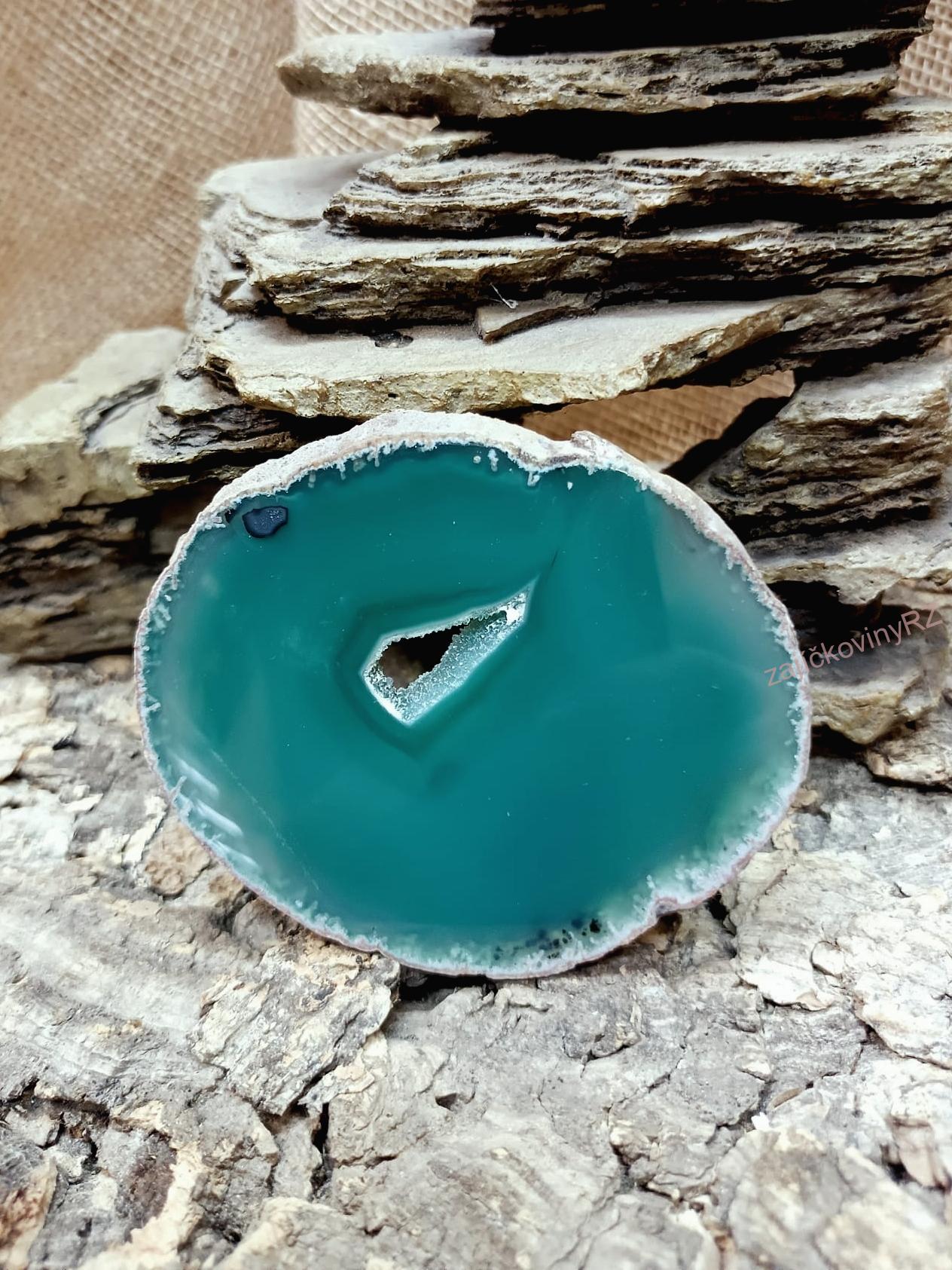 Achátový plát, zelený, 9x7,5 cm