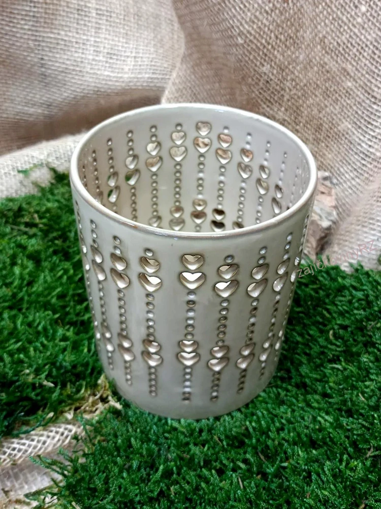 Svícen se srdíčky, 13 cm