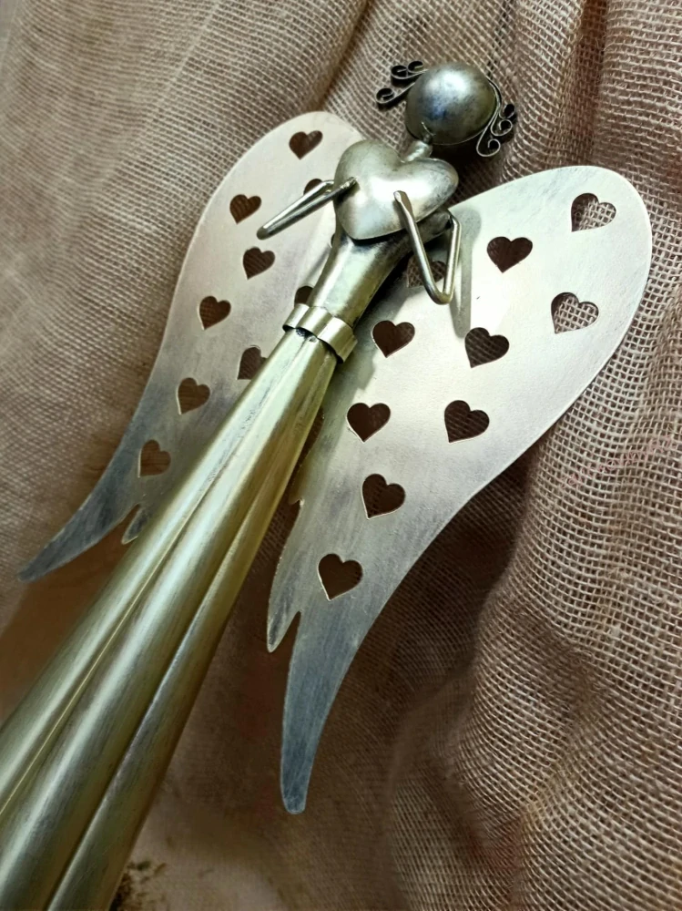 Plechový XXL anděl, 67 cm