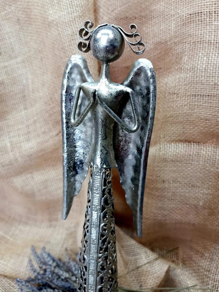 Plechový anděl stříbrný, 39 cm