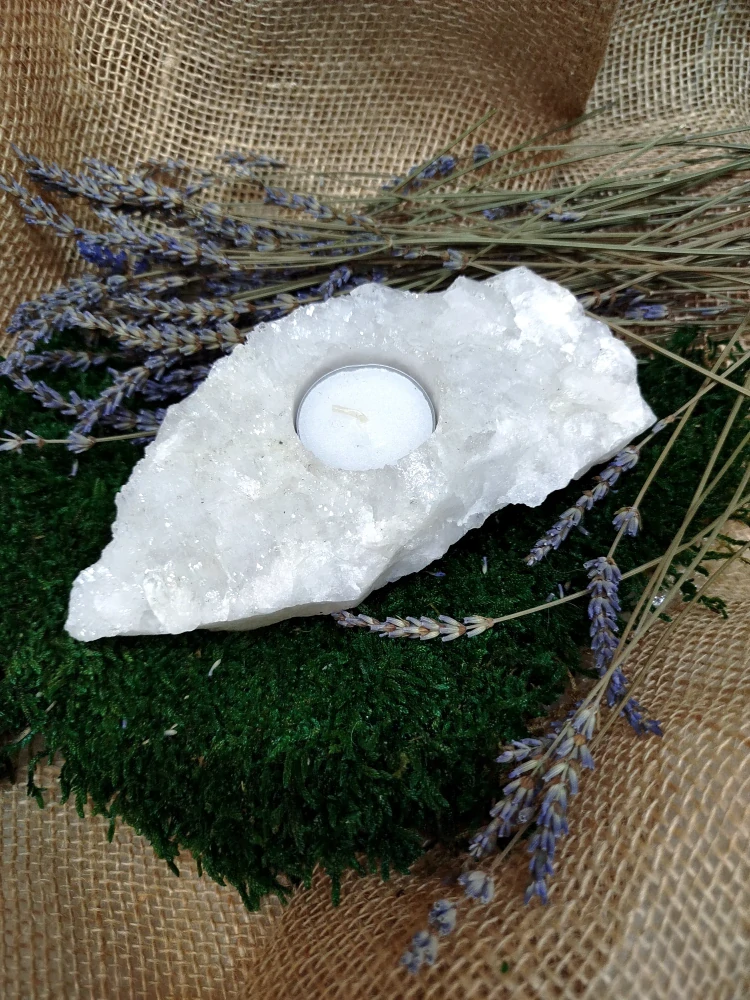 Svícen surový, křišťálová drúza, cca 830 g