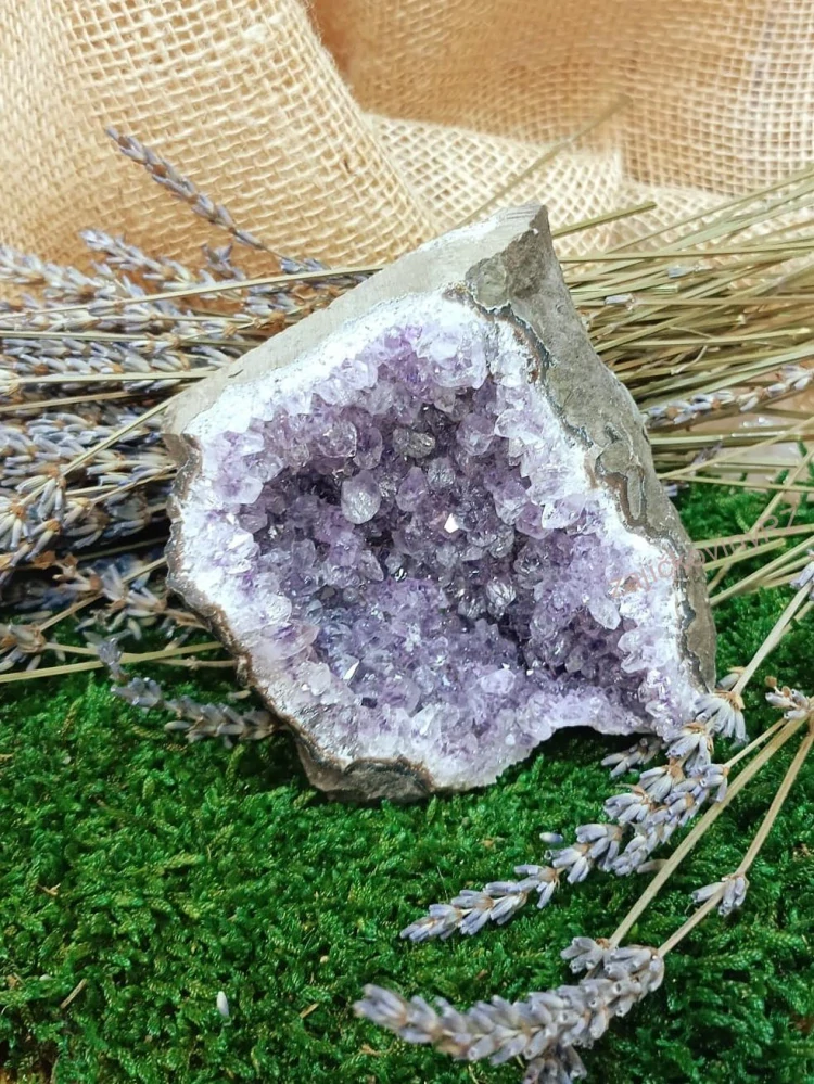 Ametyst drúza, cca 470 g