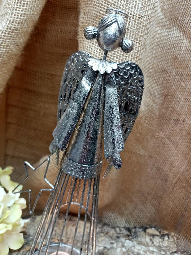 Plechový anděl stříbrný, 32 cm