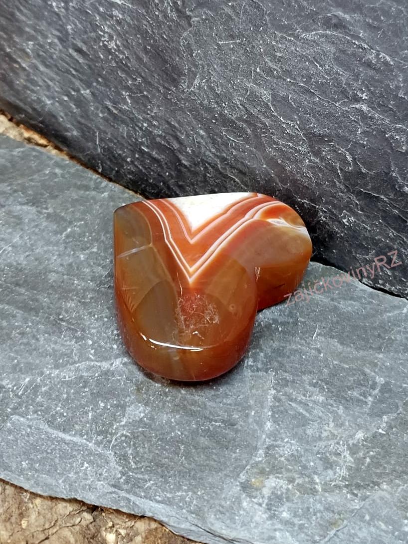 Srdce sardonyx červený 6,3 cm