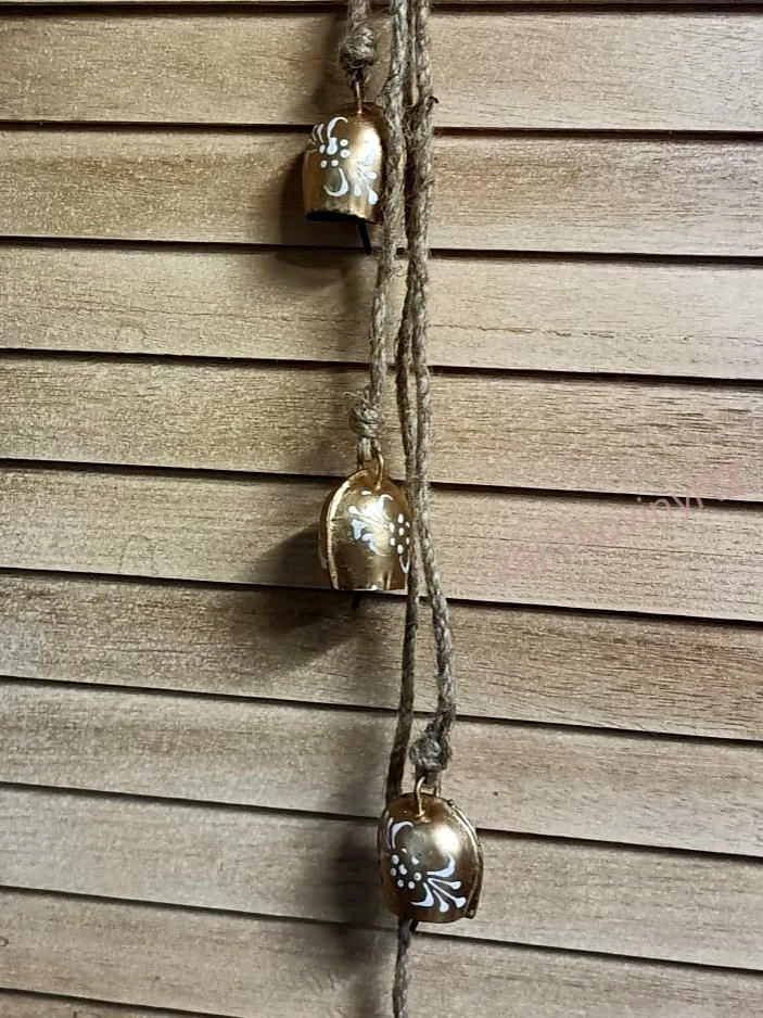 Zvonečky zlaté, velikost zvonečku 3,5 cm