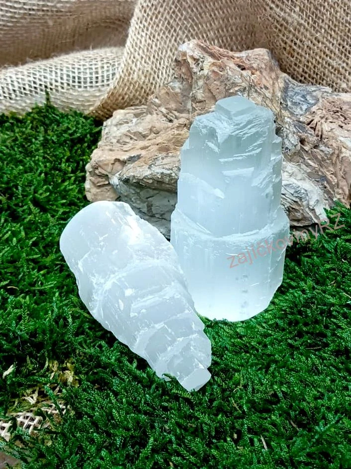 Krystal selenitu XL, cca 10 cm