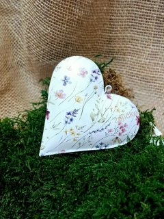 Závěsné srdce plechové, 10 cm