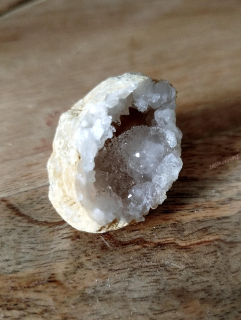 Křišťálová geodka 3,7 cm
