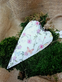 Závěsné srdce, plechové, s motivem louky, 18 cm