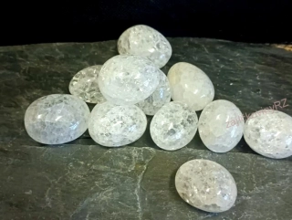 Křišťál pukaný tromlovaný, 3-4 cm, 1 ks, náhodný výběr