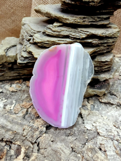 Achátový plát, růžový, 10x6,5 cm