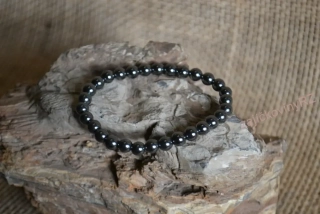 Náramek z minerálních kuliček, hematit, průměr kuličky 6 mm