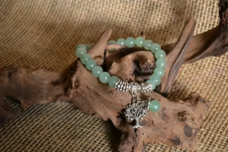 Náramek z minerálních kuliček, avanturín, se stromem života a korálkem, průměr kuličky 8 mm