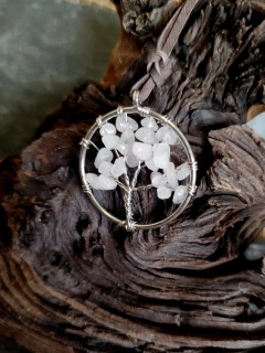 Přívěsek strom života, zlomky růženínu, 2,7 cm