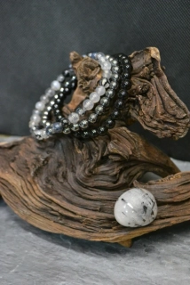 Náramky sada černá 3 ks, korálek 6 mm + 1 ks kámen křišťál s turmalínem, 3-4 cm