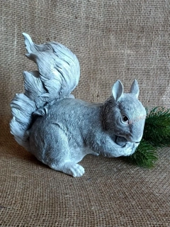 Veverka sedící, 18 cm