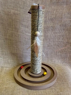 Karlie škrabadlo s mořskou trávou 44 CM