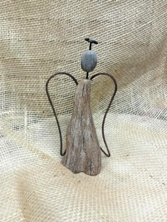 Anděl s drátěnými křídly, 18 cm