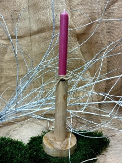 Svícen dřevěný se svíčkou 