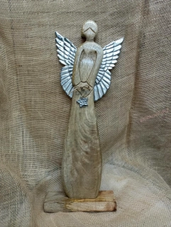 Dřevěný anděl XL, kovová křídla, STŘÍBRNÁ, 50 cm