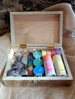 Sada vonných svíček a olejů